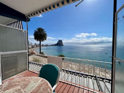 Apartment with balcony to the sea in Calpe