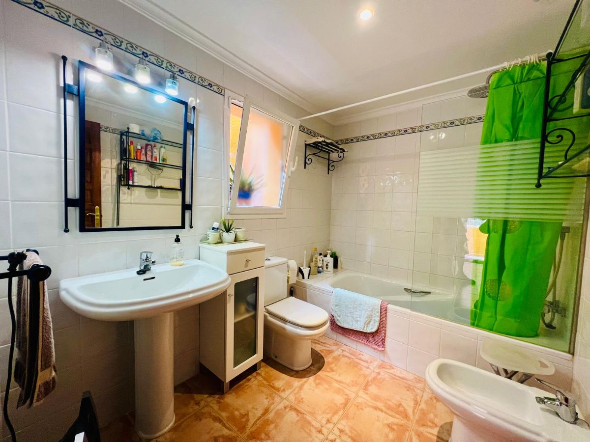 Apartamento con Espectaculares Vistas al Mar en Cumbre del Sol, Benitachell