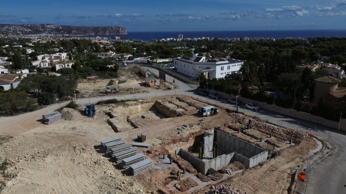 ¡Bienvenidos a "AIRES DE JAVEA", os presentamos Villa UKIYO donde el lujo y el destino se encuentran!

Presentamos UKIYO, una impresionante villa de lujo de nueva construccion situada en la encantadora localidad de Javea.