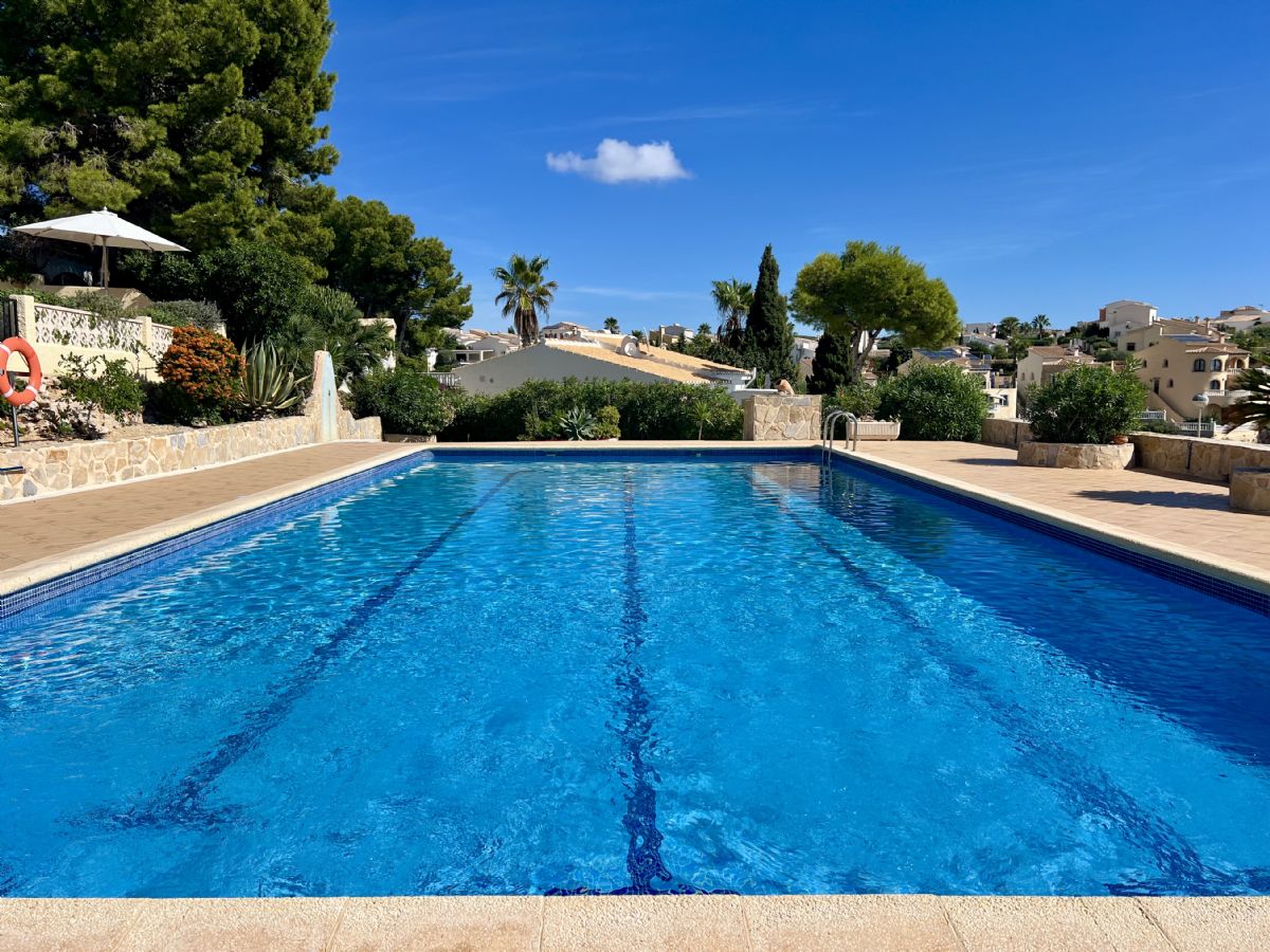 Apartamento con vistas al mar en Cumbre del Sol (Benitachell)