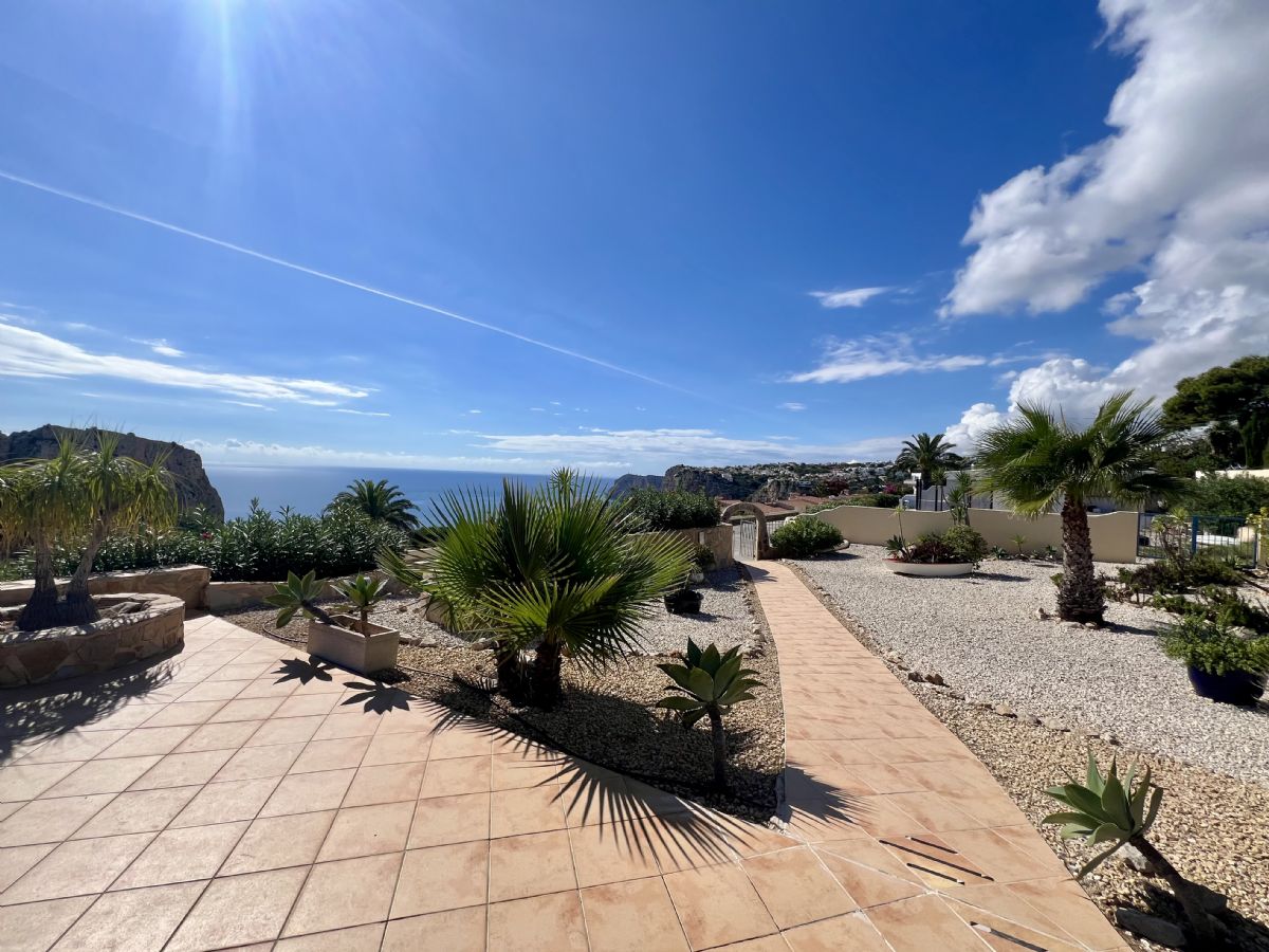 Apartamento con vistas al mar en Cumbre del Sol (Benitachell)