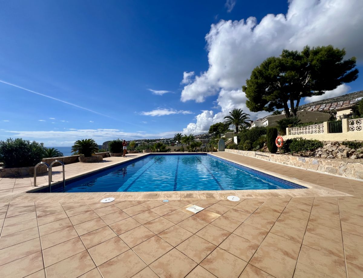 Apartamento con vistas al mar en Cumbre del Sol (Benitachell)