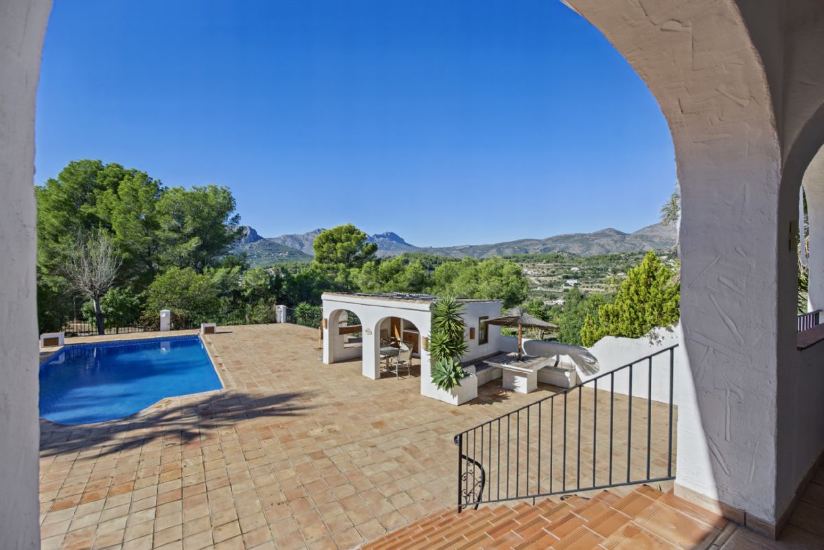 Country Estate in Benissa: Exclusive Property in Pedramala (Benissa) with Panoramic Views