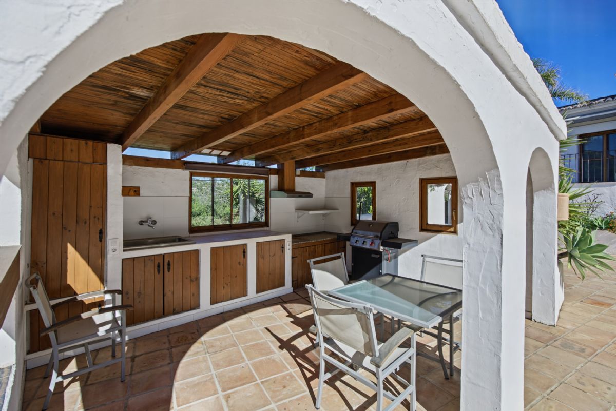 Country Estate in Benissa: Exclusive Property in Pedramala (Benissa) with Panoramic Views