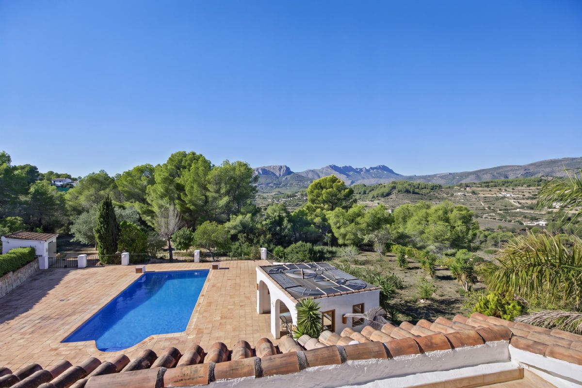 Country Estate in Benissa: Exclusive Property in Pedramala (Benissa) with Panoramic Views