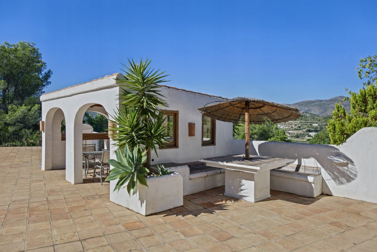 Country Estate in Benissa: Exclusive Property in Pedramala (Benissa) with Panoramic Views