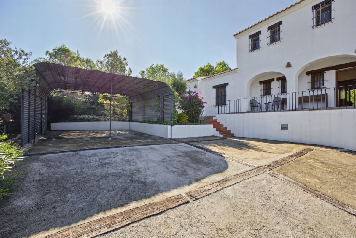 Country Estate in Benissa: Exclusive Property in Pedramala (Benissa) with Panoramic Views