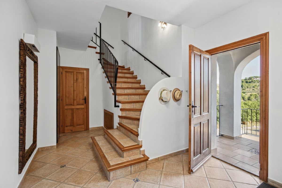 Country Estate in Benissa: Exclusive Property in Pedramala (Benissa) with Panoramic Views