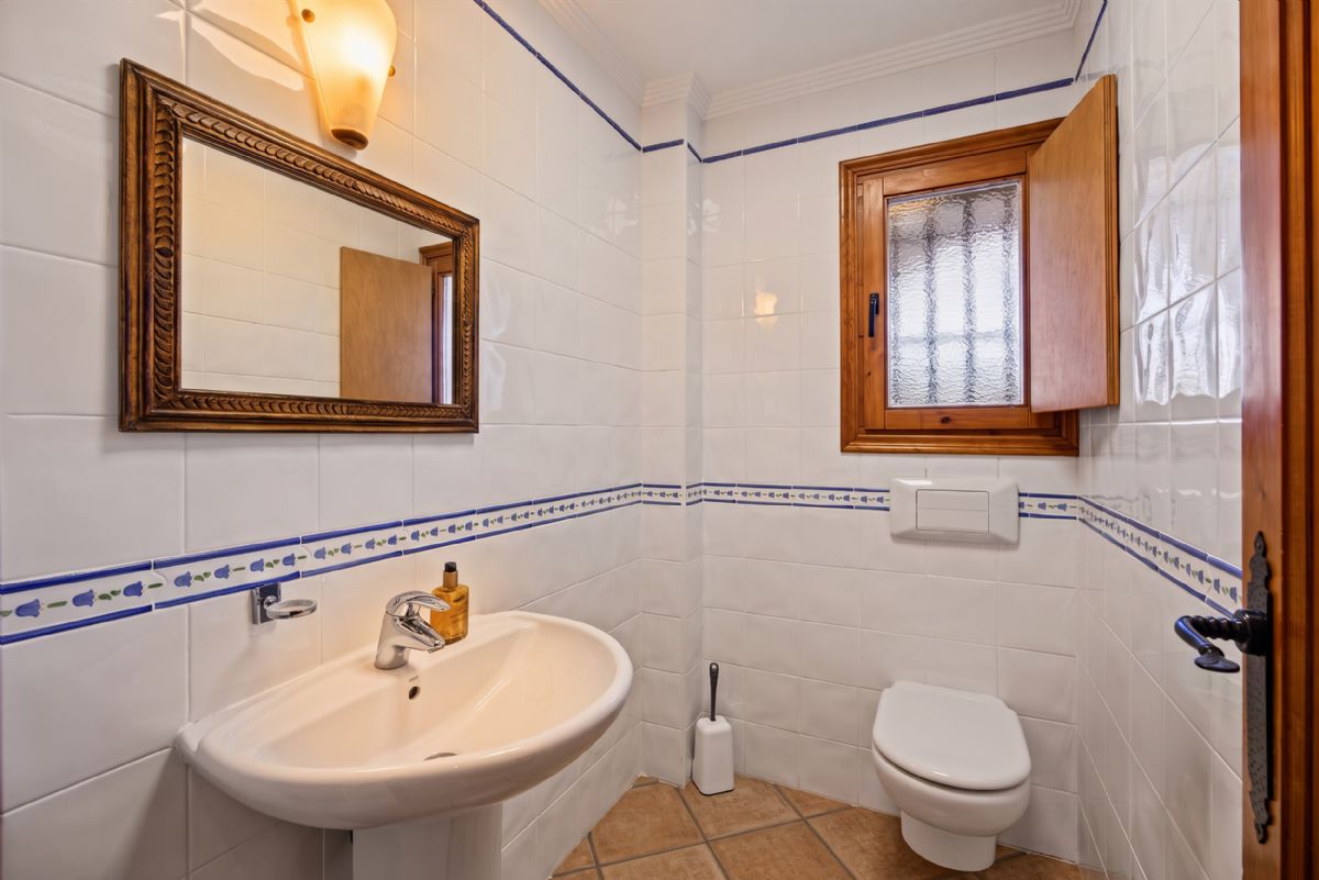 Country Estate in Benissa: Exclusive Property in Pedramala (Benissa) with Panoramic Views